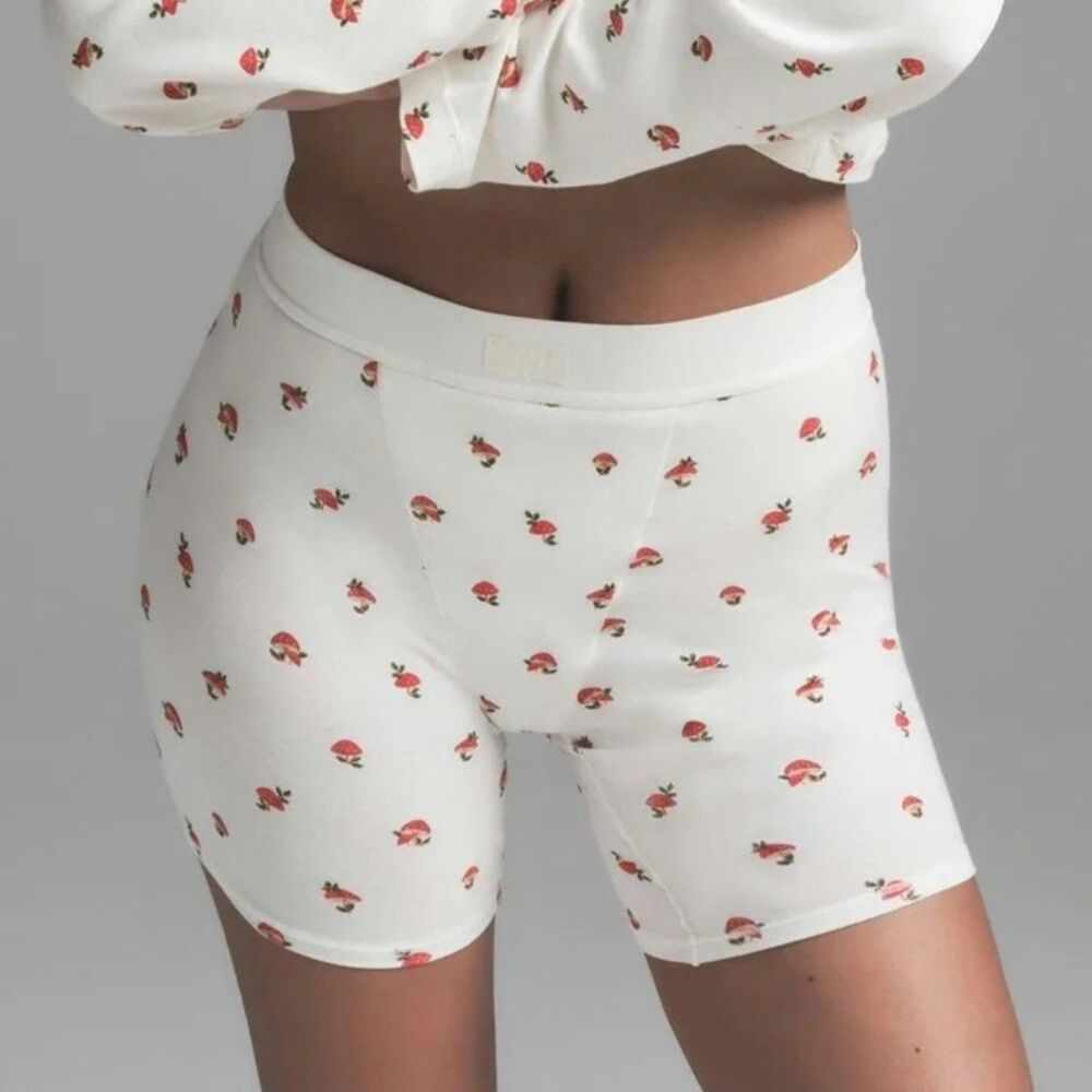 NWOT SKIMS Boyfriend Boxers with Mushroom Print, Medium (C5)